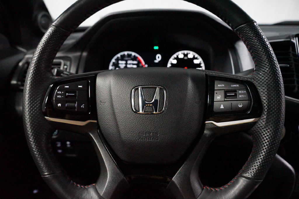 Used 2024 Honda Ridgeline Black Edition image 12