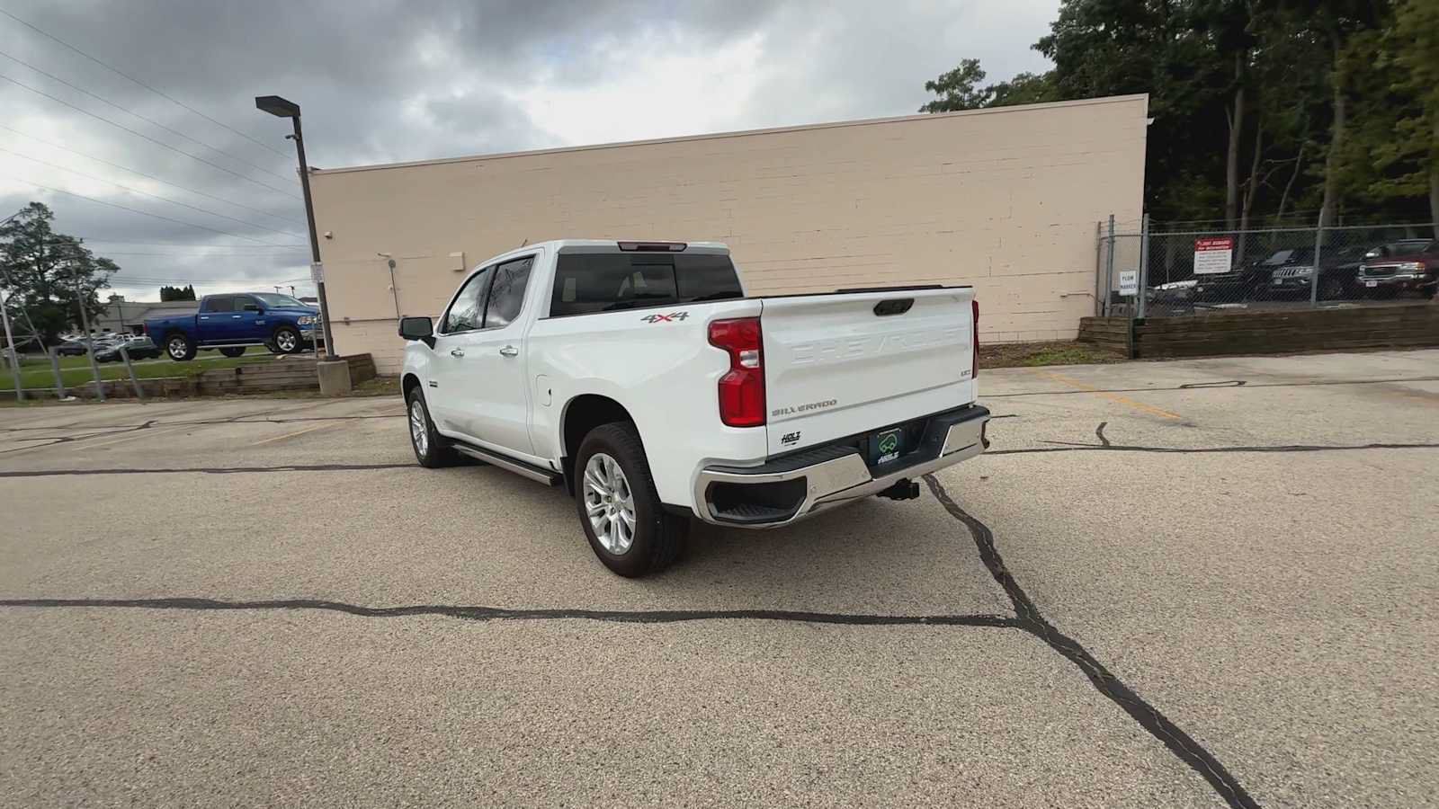 Certified 2024 Chevrolet Silverado 1500 LTZ w/ LTZ Premium Texas Edition AWD/4WD image 6