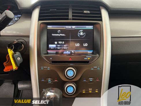 Used 2012 Ford Edge SEL FWD image 23