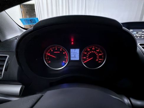 Used 2017 Subaru Forester 2.5i Premium w/ All-Weather Package image 19