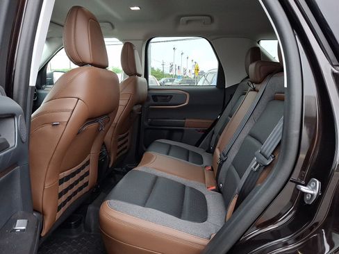 Certified 2021 Ford Bronco Sport Outer Banks w/ Outer Banks Package (96D) AWD/4WD image 10