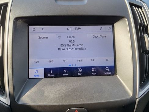 Used 2020 Ford Edge SEL AWD/4WD image 33