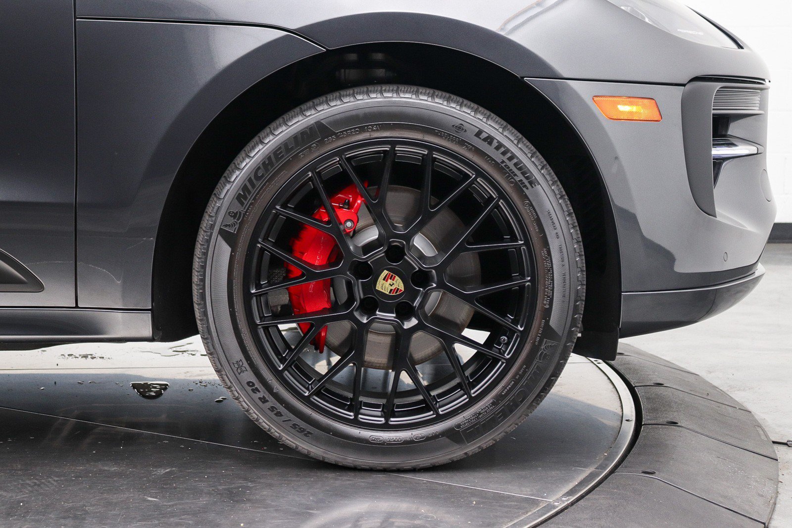 Used 2021 Porsche Macan GTS AWD/4WD image 15
