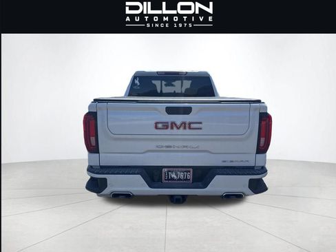 Used 2022 GMC Sierra 1500 Denali w/ Denali Premium Package AWD/4WD image 4