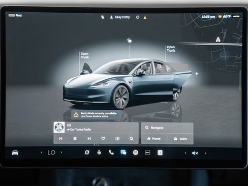 Used 2025 Tesla Model 3 RWD image 19