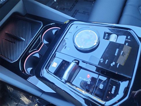 New 2026 BMW 530i xDrive w/ Premium Package image 22