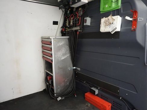 Used 2019 Freightliner Sprinter 170 Cargo RWD image 19