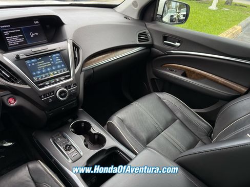 Used 2018 Acura MDX w/ Advance & Entertainment Pac FWD image 17