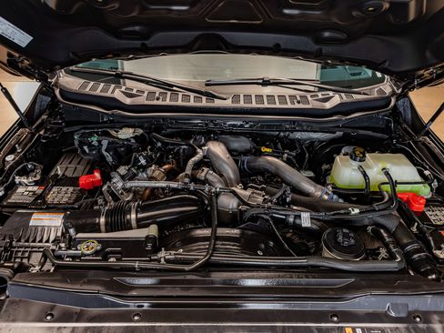 Used 2024 Ford F250 Lariat w/ Lariat Ultimate Package image 29