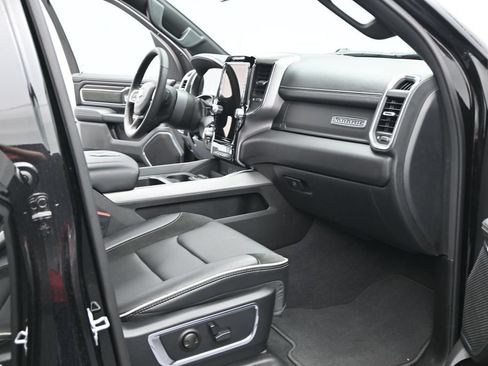 Used 2026 RAM 1500 Laramie AWD/4WD image 6