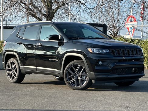 New 2026 Jeep Compass Latitude w/ Sun and Sound Group image 2