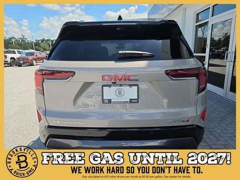New 2027 GMC Terrain AT4 w/ Convenience Package III AWD/4WD image 7