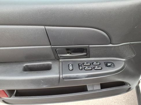 Used 2008 Ford Crown Victoria Police Interceptor image 12