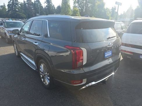 Used 2020 Hyundai Palisade Limited AWD/4WD image 2