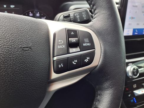 Used 2021 Ford Explorer Limited RWD image 23