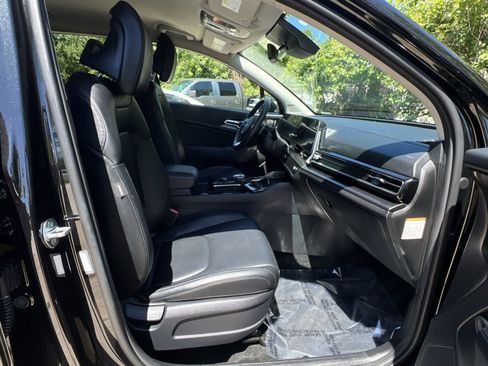 Used 2023 Kia Sportage EX AWD/4WD image 41