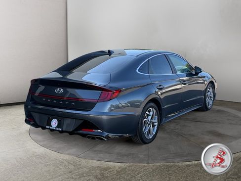 Used 2022 Hyundai Sonata SEL w/ Cargo Package FWD image 7