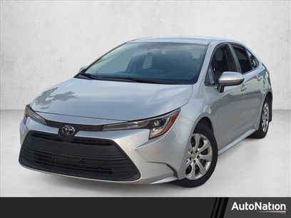 Used 2025 Toyota Corolla LE