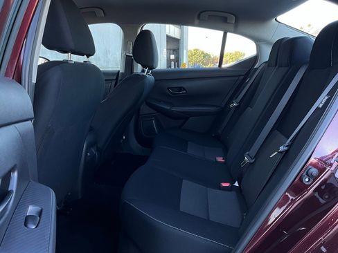 Used 2025 Nissan Sentra SV image 11