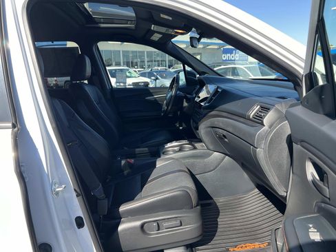 Used 2022 Honda Pilot TrailSport image 33