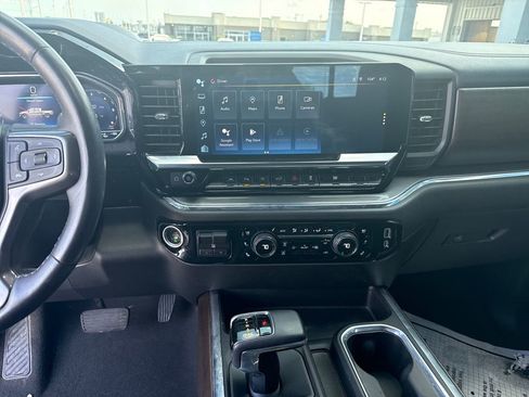 Used 2023 Chevrolet Silverado 1500 High Country w/ Technology Package image 22