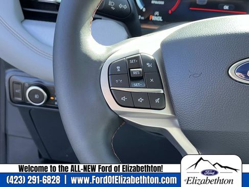 New 2026 Ford Explorer Active image 26