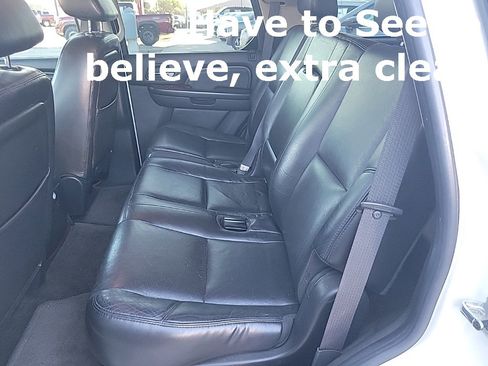 Used 2007 Cadillac Escalade AWD w/ Information Package image 35