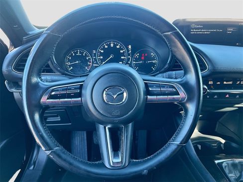 Used 2022 MAZDA MAZDA3 s image 11