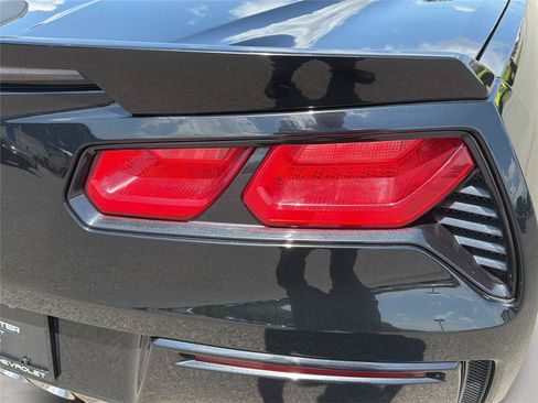 Used 2015 Chevrolet Corvette Stingray Convertible w/ 3LT Preferred Equipment Group RWD image 33