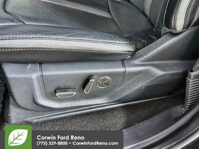 Used 2020 Ford F150 Platinum w/ Equipment Group 701A Luxury AWD/4WD image 23