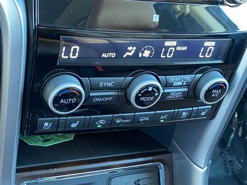 Used 2020 Subaru Ascent Touring image 23