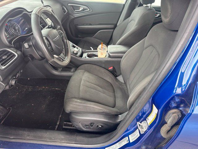 Used 2015 Chrysler 200 Limited w/ Convenience Group FWD image 12