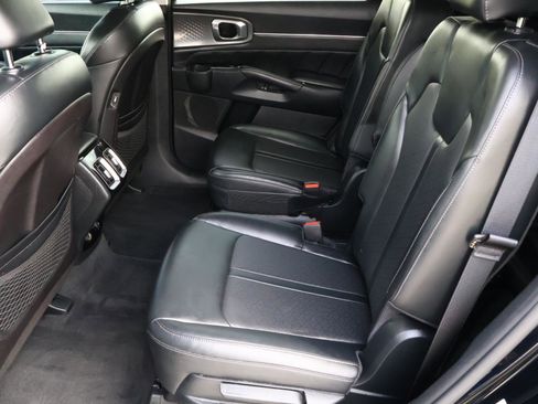 Used 2021 Kia Sorento SX image 20