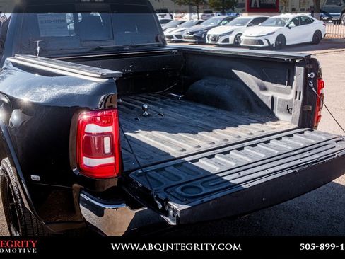 Used 2020 RAM 3500 Limited image 36