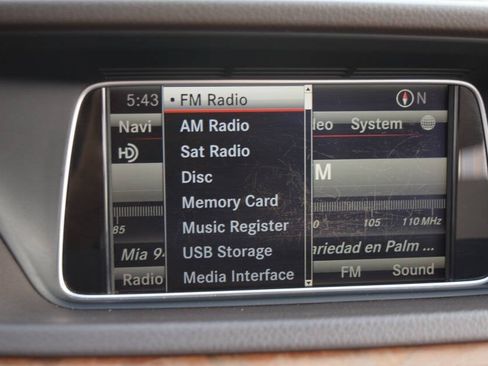 Used 2014 Mercedes-Benz E 350 4MATIC Sedan image 63