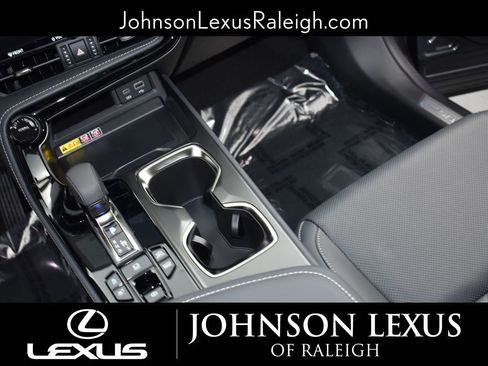 Certified 2025 Lexus NX 450h+ AWD w/ Luxury Package image 17