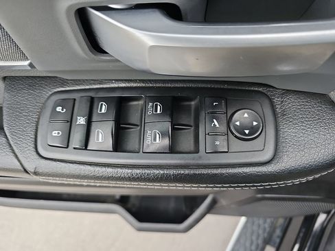 Used 2019 RAM 2500 Big Horn AWD/4WD image 31