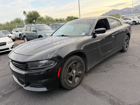 Used 2022 Dodge Charger SXT RWD image 3