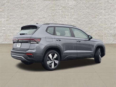 New 2026 Volkswagen Taos S AWD/4WD image 7
