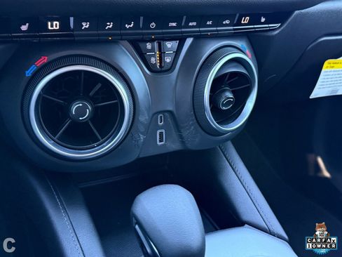 Used 2021 Chevrolet Blazer LT image 23