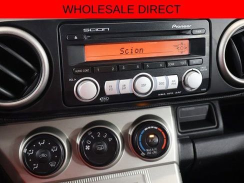 Used 2009 Scion xB FWD image 18