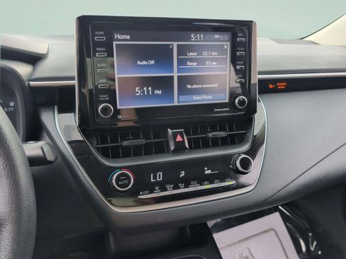 Used 2021 Toyota Corolla LE FWD image 14