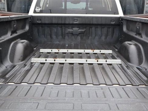 Used 2015 Chevrolet Silverado 2500 High Country w/ Duramax Plus Package image 40