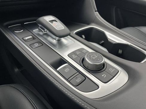 Certified 2025 INFINITI QX60 Luxe image 25