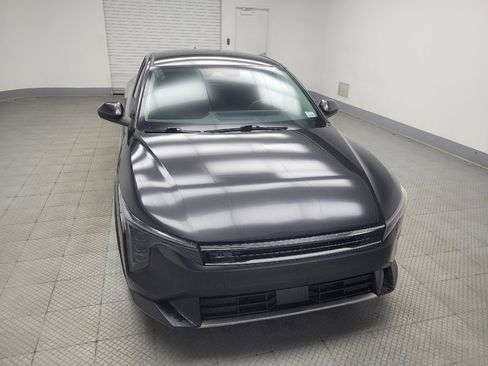 Used 2025 Kia K4 EX image 14