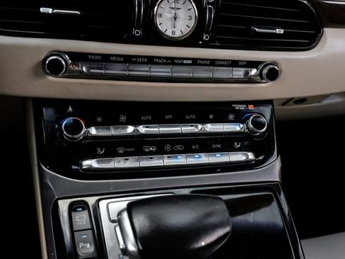 Used 2018 Genesis G90 5.0 Ultimate image 35