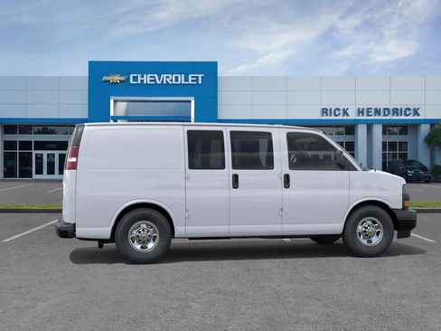 New 2026 Chevrolet Express 2500 w/ Driver Convenience Package RWD image 7