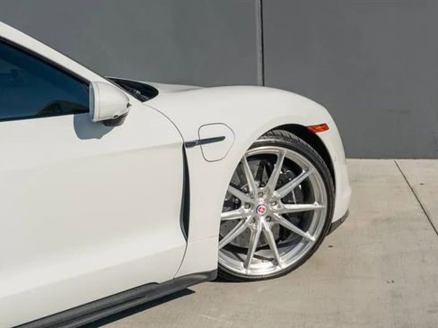 Used 2020 Porsche Taycan Turbo S image 43