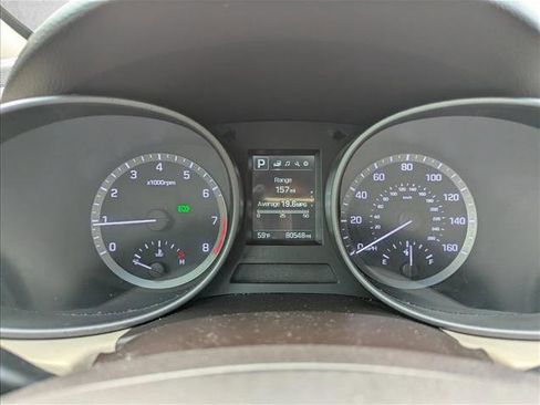 Used 2017 Hyundai Santa Fe Sport image 16