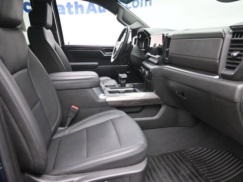 Used 2023 Chevrolet Silverado 1500 LTZ w/ LTZ Premium Package image 7